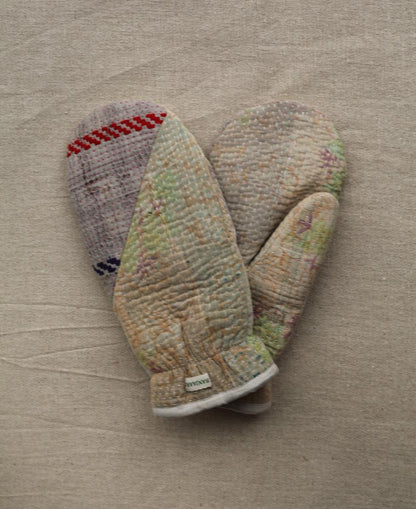Kantha Mittens