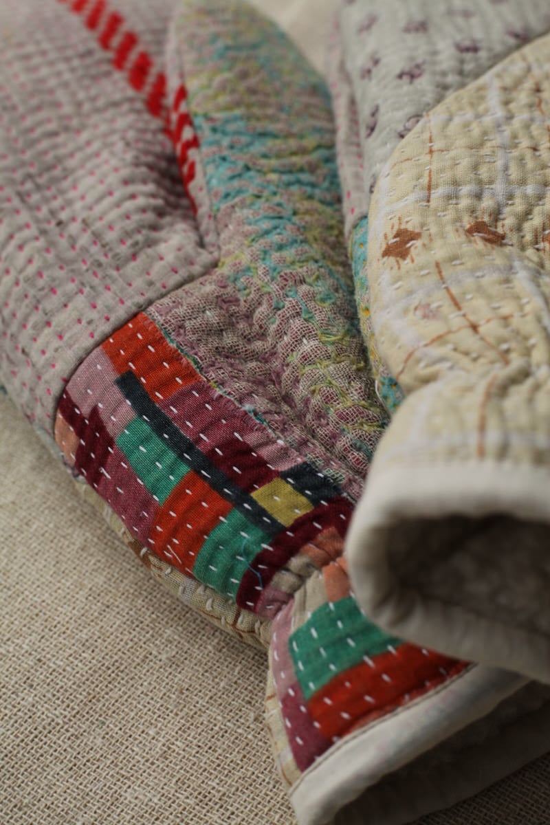 Kantha Mittens