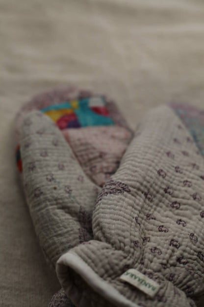 Kantha Mittens