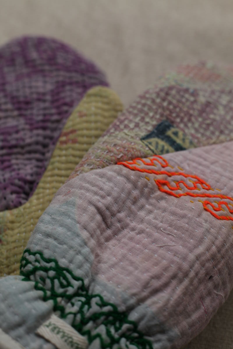 Kantha Mittens