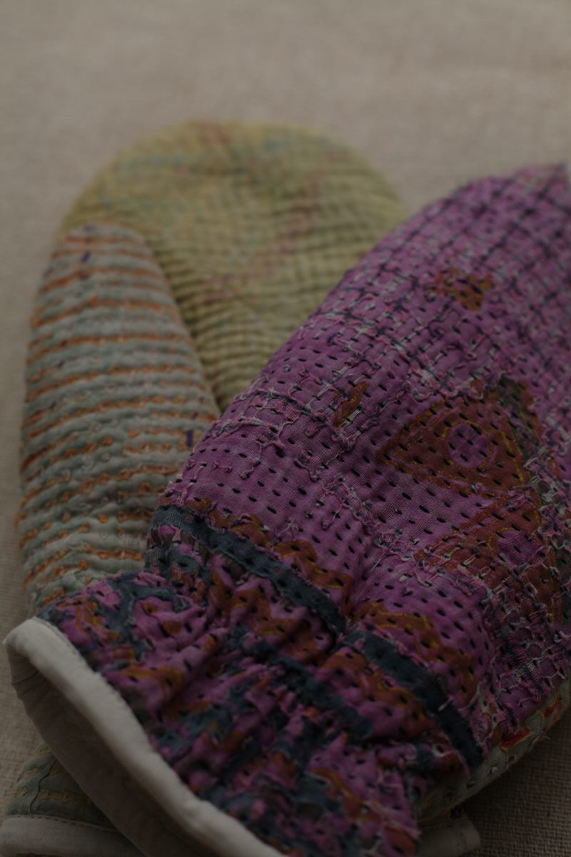 Kantha Mittens