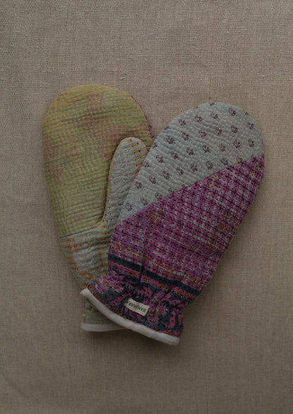 Kantha Mittens